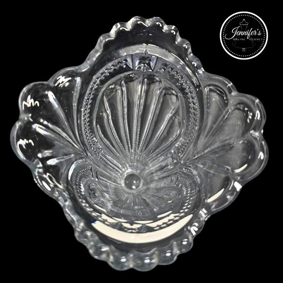 Bryce Higbee Vintage EAPG Admiral Pattern (Ribbed Eclipse) Glass Vase - Picture 5 of 9